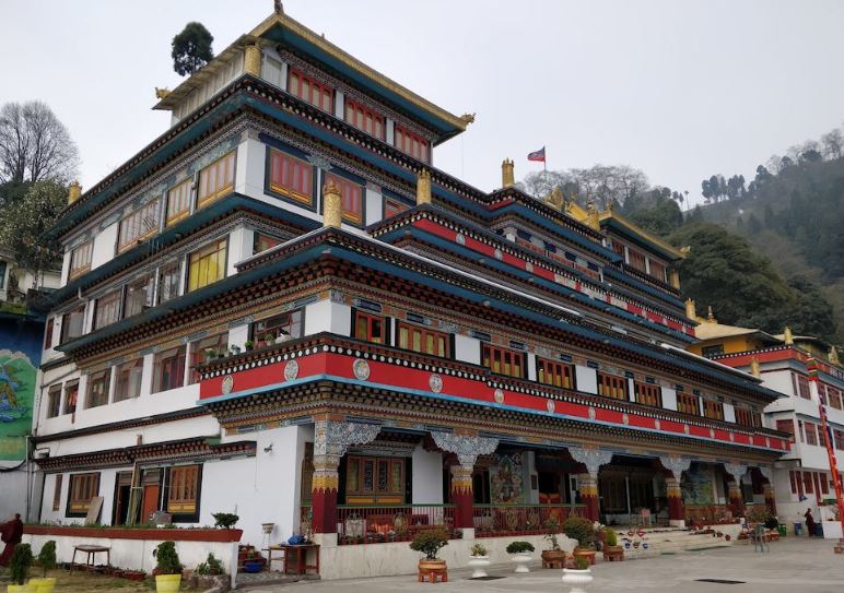 Eastern Delights ( Gangtok-Darjeeling)